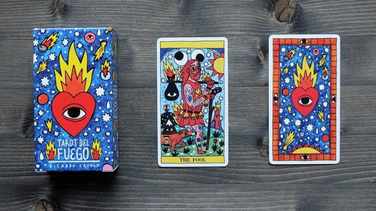 Descubre el poder del Tarot del Fuego para transformar tu vida
