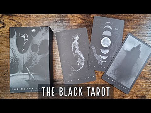 Tarot Black – Descubre el poder de las cartas negras para desvelar tu destino